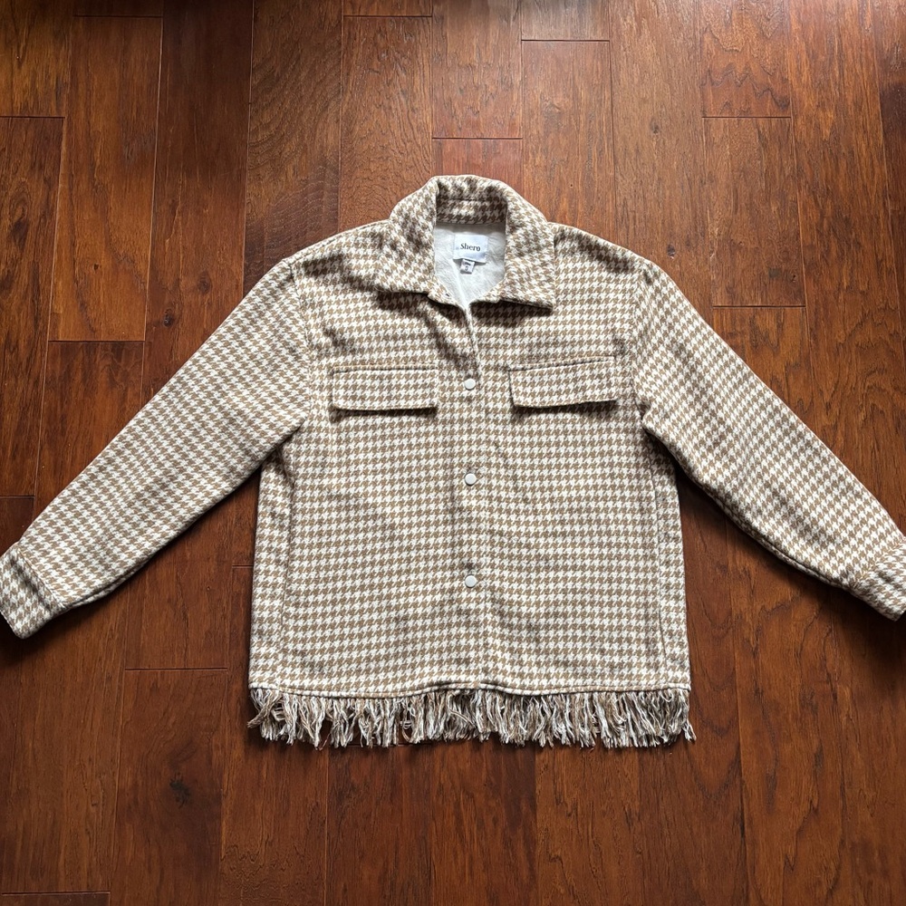 Shero Oversized Houndstooth Fringe Shacket Tan White | Oversized S - Picture 3 of 11